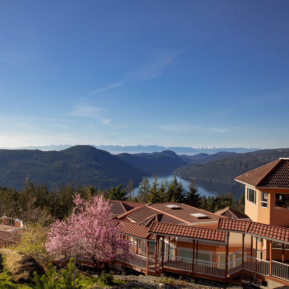 Villa Eyrie Resort - Selected hotel in Vancouver Island, Canada