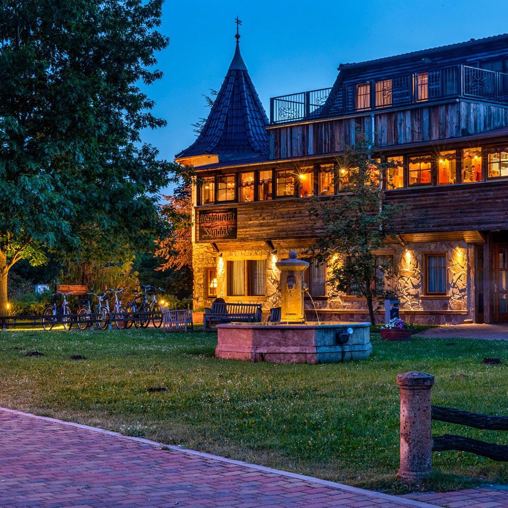 Wellnesshotel Seeschlößchen - Selected hotel in Senftenberg, Germany